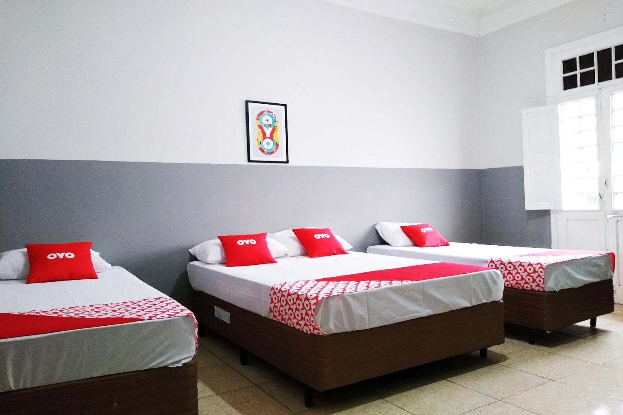 Quadruple Room (1 Double bed + 2 Single beds)